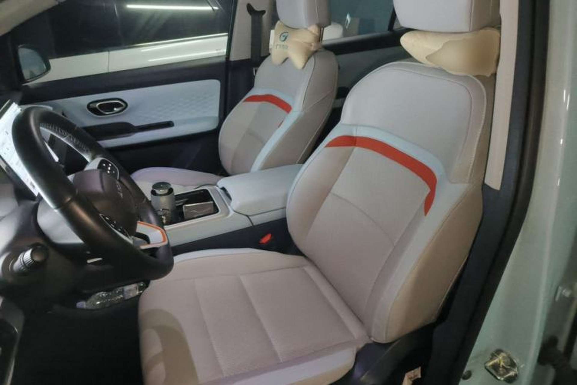 Used AION Y 2022 80 Ultra-Long Range Edition Left Front Seat