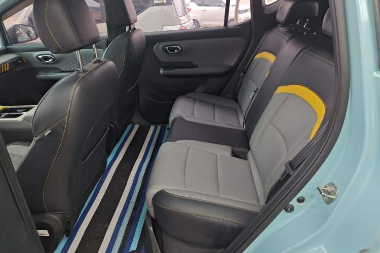 Used AION Y 2022 70 Intelligent Edition Lithium Iron Phosphate Left Rear Seat