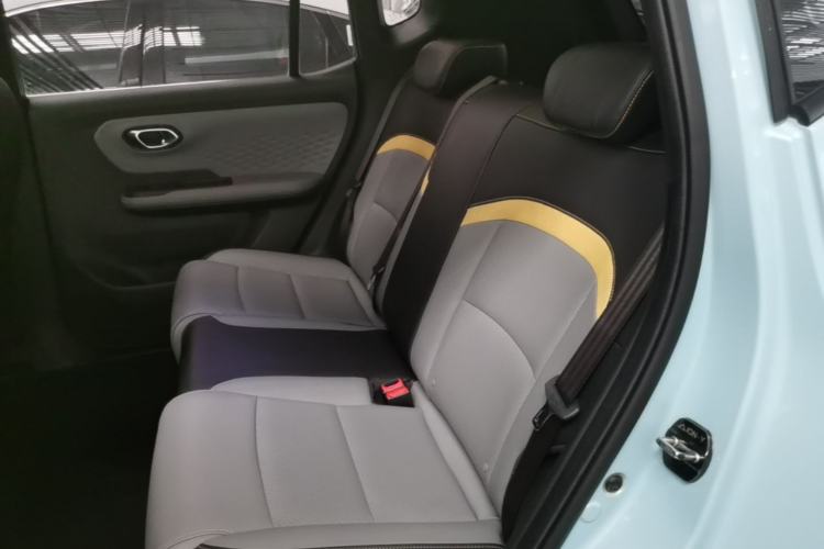Used AION Y 2022 70 Enjoyment Edition Lithium Iron Phosphate Left Rear Seat