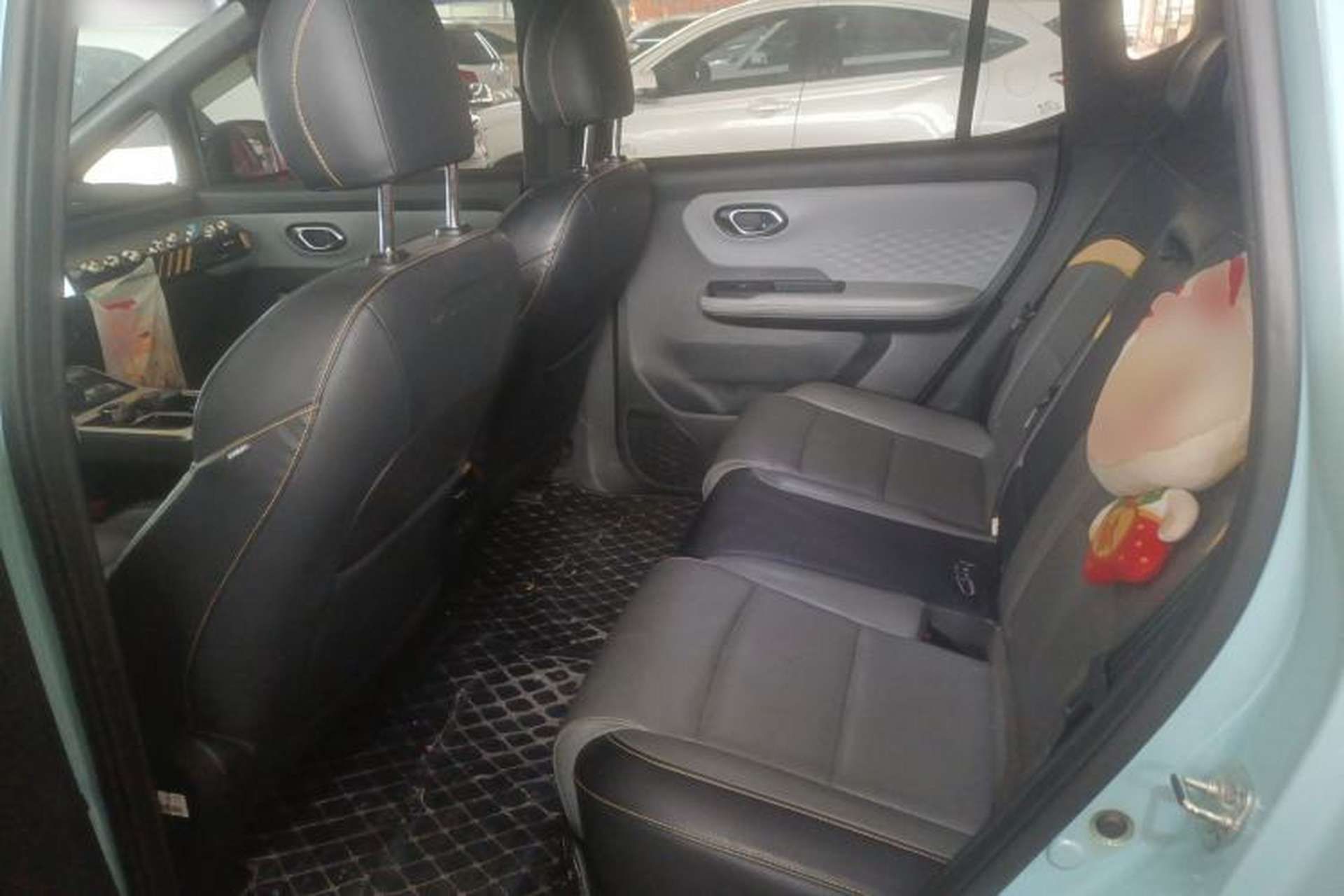 Used AION Y 2022 70 Tech Edition Lithium Iron Phosphate Left Rear Seat