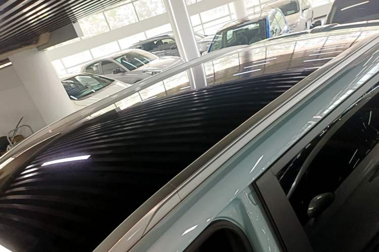 Used AION Y 2022 70 Intelligent Edition Lithium Iron Phosphate Roof