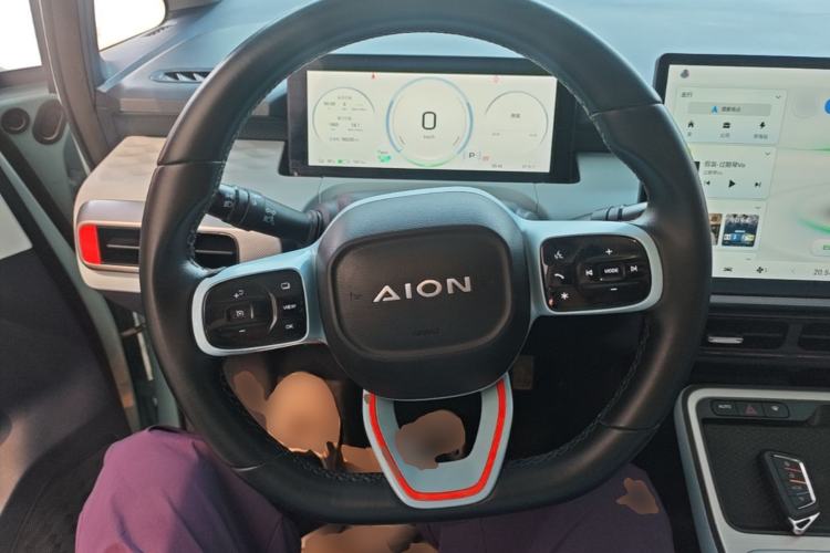 Used AION Y 2022 70 Intelligent Edition Lithium Iron Phosphate Steering Wheel