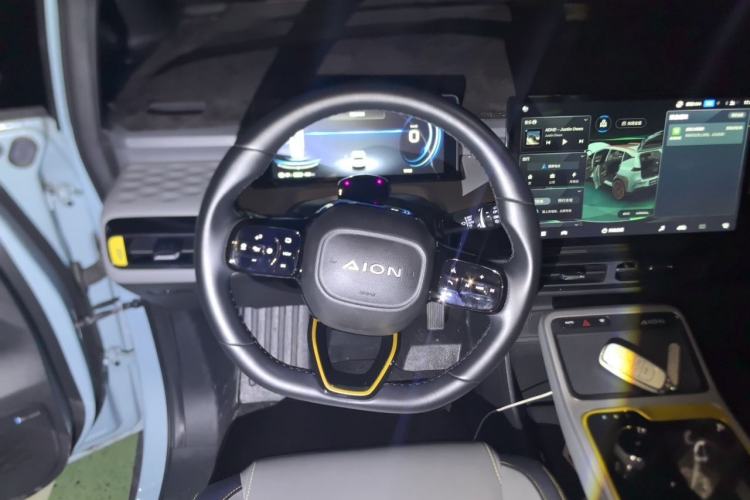 Used AION Y 2022 70 Tech Edition Lithium Iron Phosphate Steering Wheel