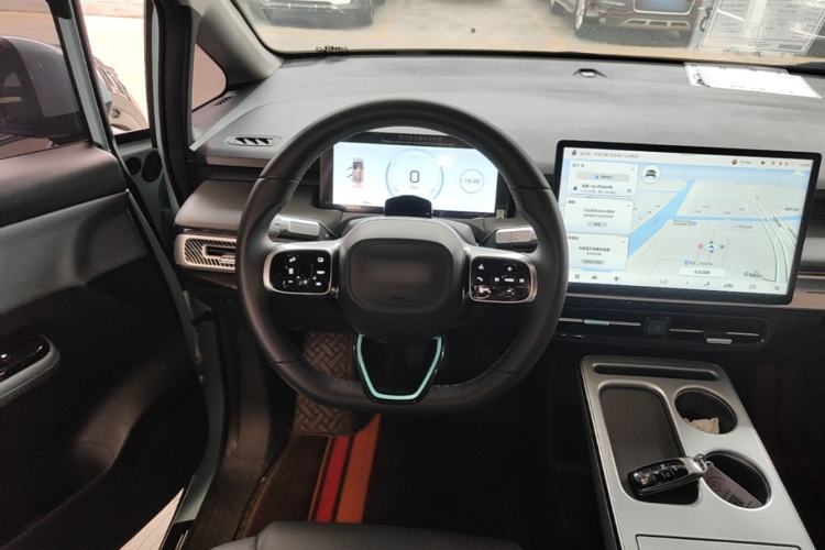 Used AION Y 2022 Plus 70 Tech Edition Steering Wheel