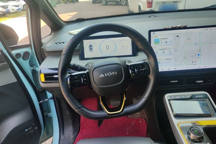 Used AION Y 2022 70 Intelligent Edition Lithium Iron Phosphate Steering Wheel