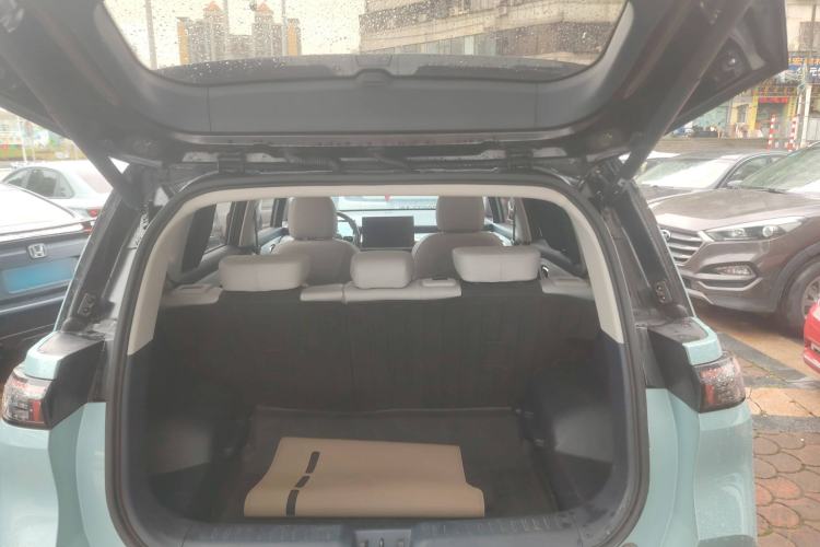 Used AION Y 2022 80 Intelligent Driving Version Trunk