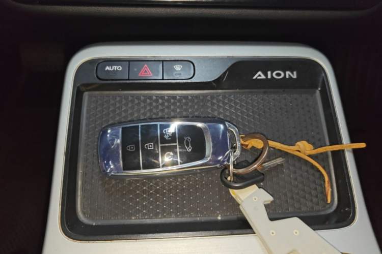 Used AION Y 2022 70 Intelligent Edition Lithium Iron Phosphate Vehicle Key
