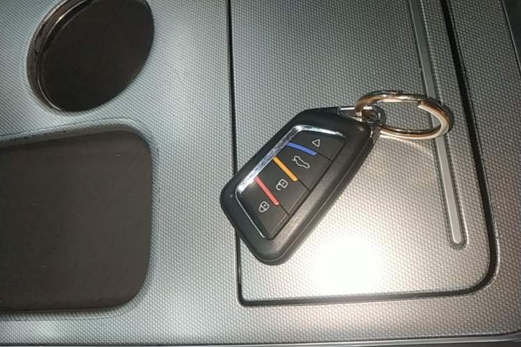 Used AION Y 2022 Plus 70 Tech Edition Vehicle Key