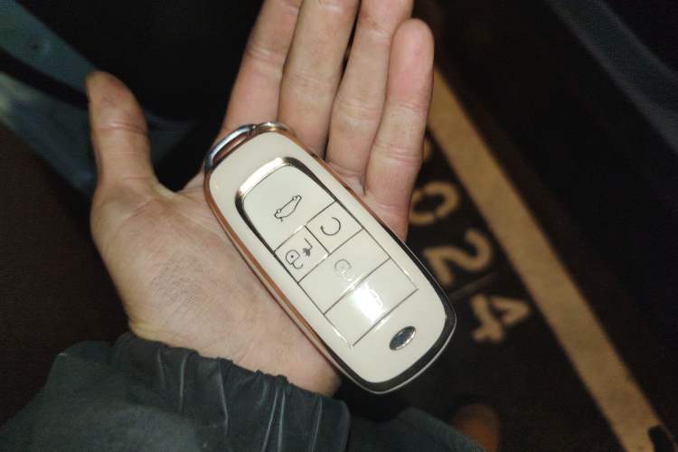 Used AION Y 2022 70 Intelligent Edition Lithium Iron Phosphate Vehicle Key