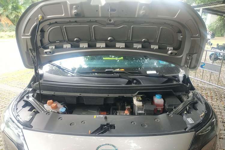 Used AION Y 2022 Plus 70 Smart Edition Engine Bay