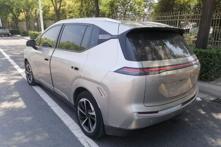 Used AION Y 2022 70 Intelligent Edition Lithium Iron Phosphate Exterior 2