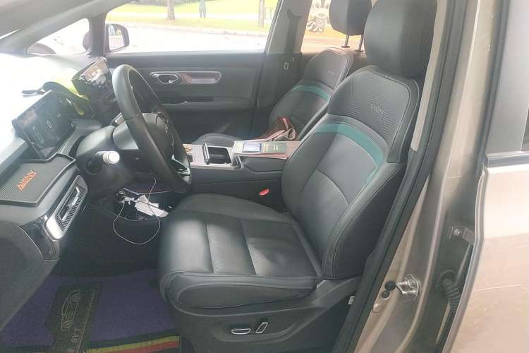 Used AION Y 2022 Plus 70 Smart Edition Left Front Seat