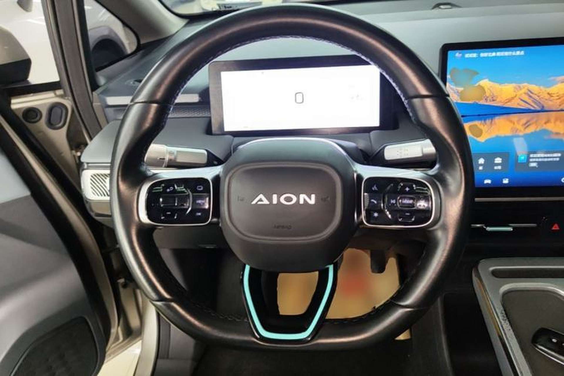 Used AION Y 2022 Plus 70 Smart Edition Steering Wheel