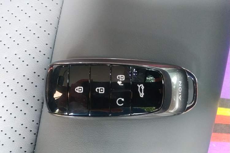 Used AION Y 2022 Plus 70 Smart Edition Vehicle Key