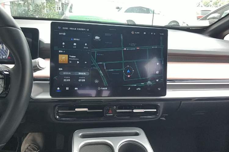 Used AION Y 2022 Plus 70 Tech Edition Audio And AC Panel