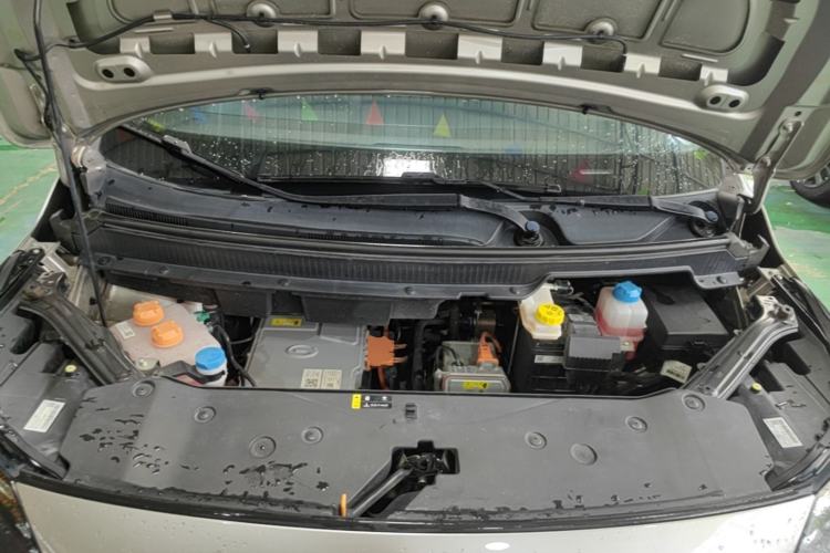 Used AION Y 2022 Plus 70 Enjoy Edition Engine Bay
