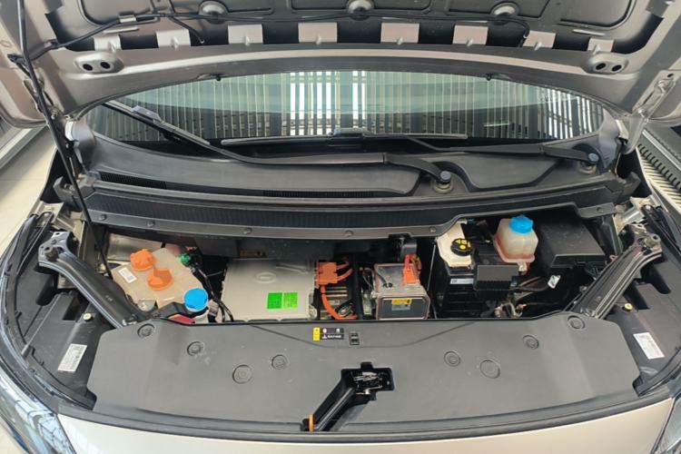 Used AION Y 2022 Plus 70 Smart Edition Engine Bay