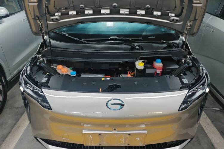 Used AION Y 2022 Plus 80 Smart Edition Engine Bay