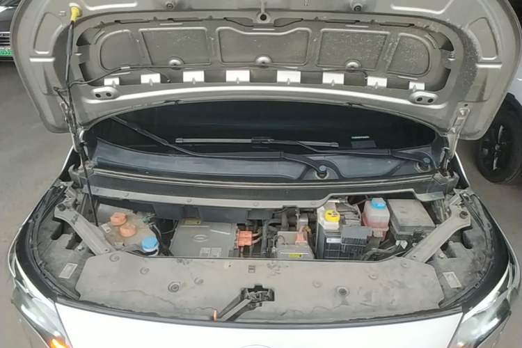 Used AION Y 2022 Plus 70 Smart Edition Engine Bay