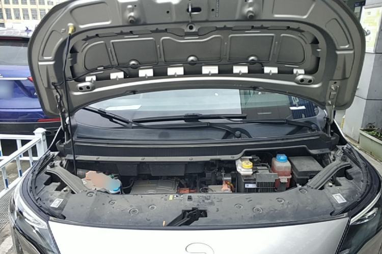 Used AION Y 2022 Plus 70 Tech Edition Engine Bay
