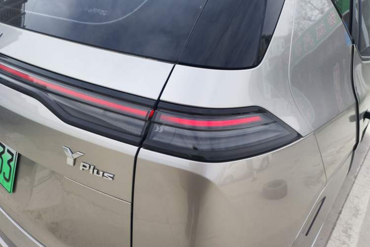 Used AION Y 2022 Plus 70 Smart Edition Exterior 3