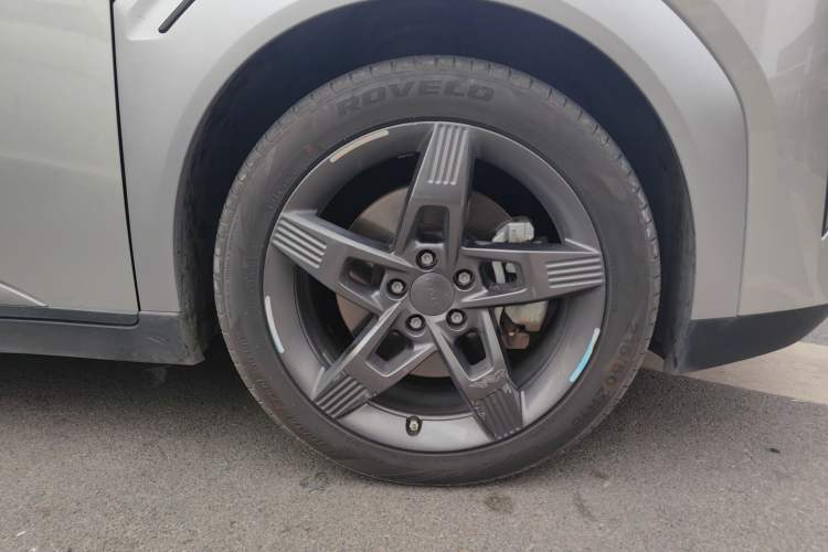 Used AION Y 2022 Plus 70 Tech Edition Exterior 4