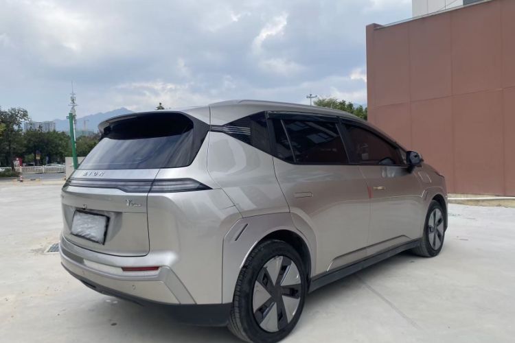 Used AION Y 2022 Plus 70 Enjoy Edition Exterior 4