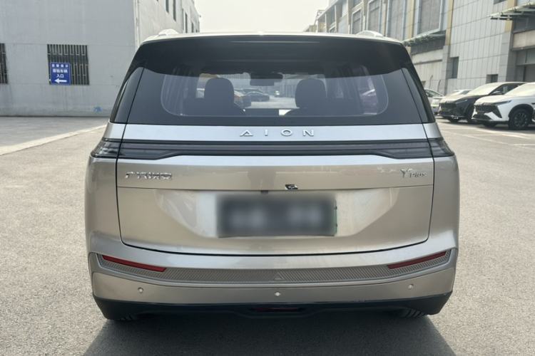 Used AION Y 2022 Plus 70 Smart Edition Exterior 5