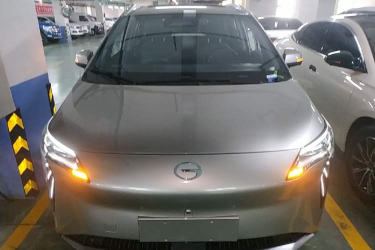 Used AION Y 2022 Plus 70 Smart Edition Front