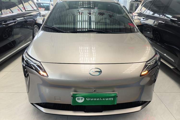 Used AION Y 2022 Plus 70 Smart Edition Front