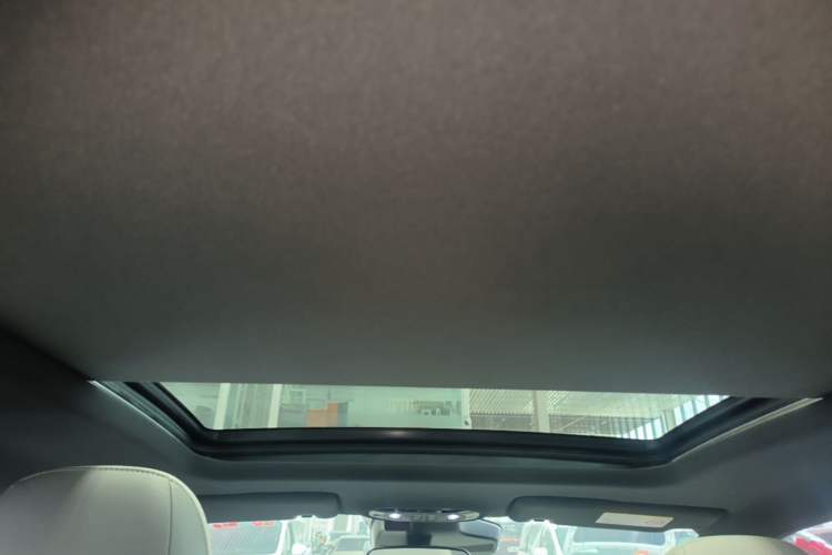 Used AION Y 2022 Plus 70 Smart Edition Headliner