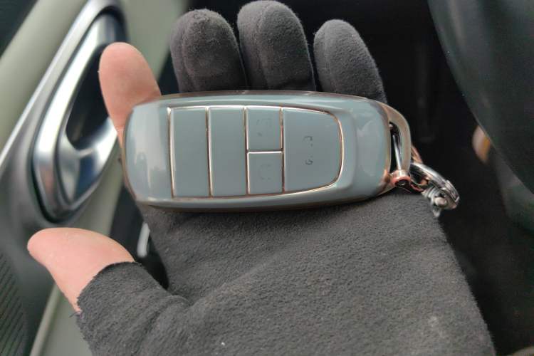 Used AION Y 2022 Plus 70 Tech Edition Interior 1