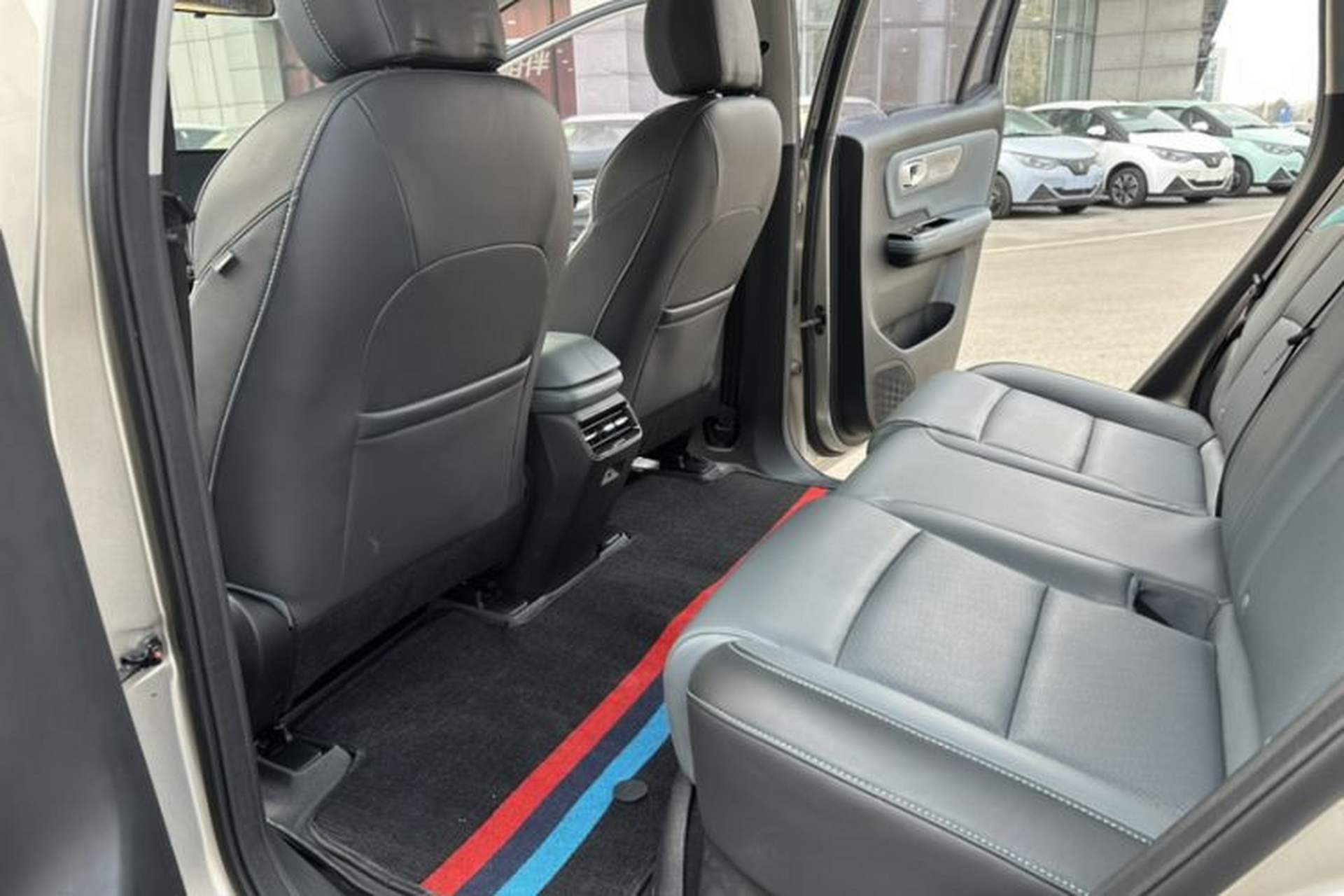 Used AION Y 2022 Plus 70 Smart Edition Interior 2