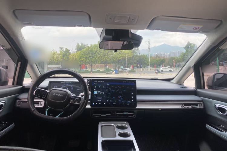 Used AION Y 2022 Plus 70 Enjoy Edition Interior 3