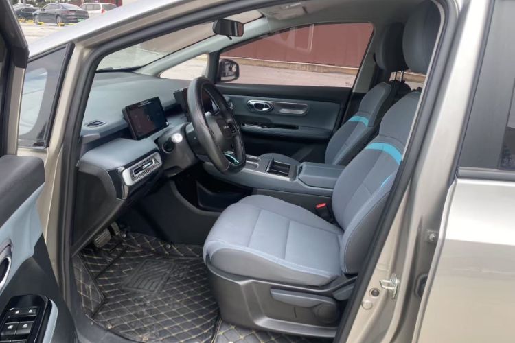 Used AION Y 2022 Plus 70 Enjoy Edition Interior 4