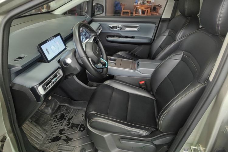 Used AION Y 2022 Plus 70 Enjoy Edition Left Front Seat