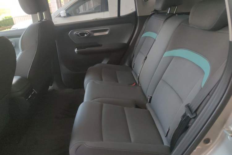 Used AION Y 2022 Plus 70 Enjoy Edition Left Rear Seat