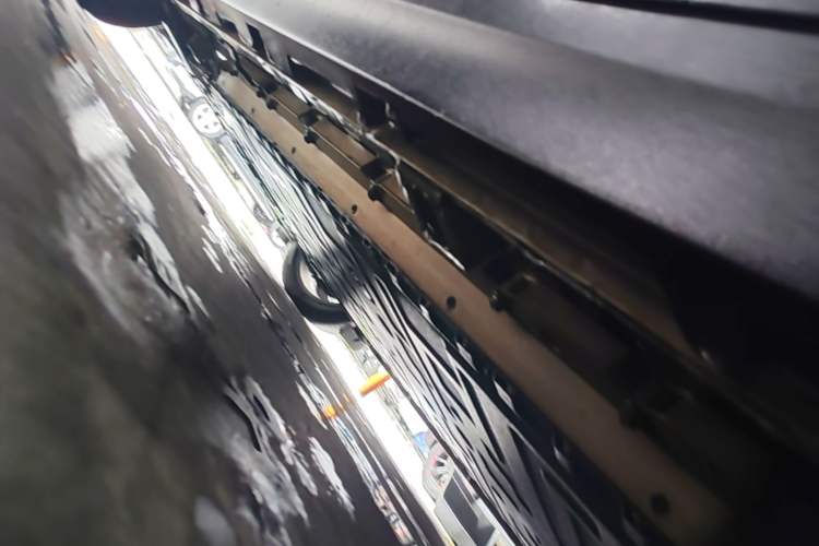 Used AION Y 2022 70 Intelligent Edition Lithium Iron Phosphate Left Side Sill