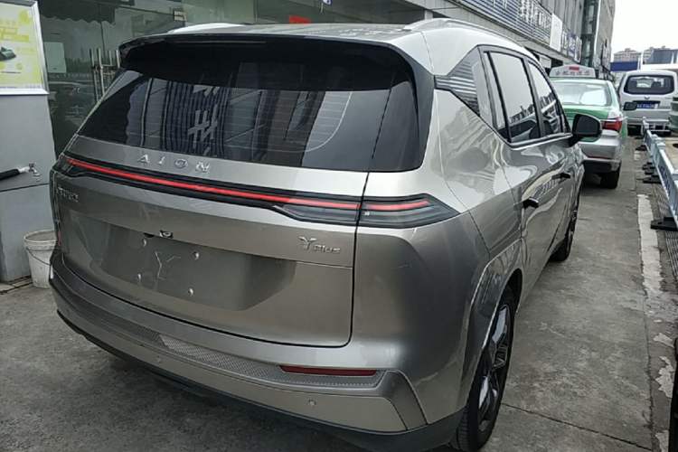 Used AION Y 2022 Plus 70 Tech Edition Rear Right 45 Deg