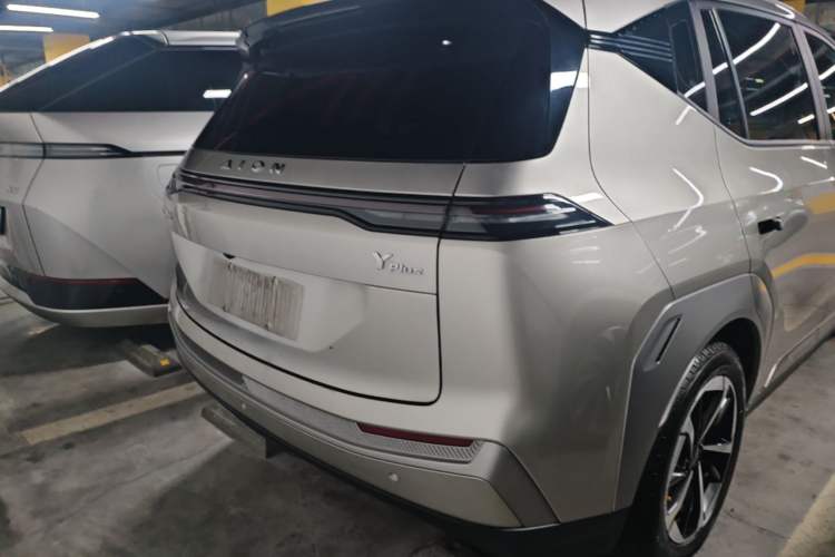 Used AION Y 2022 Plus 80 Smart Edition Rear