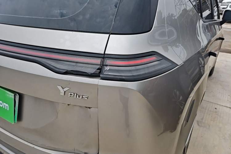 Used AION Y 2022 Plus 70 Smart Edition Right Rear Taillight