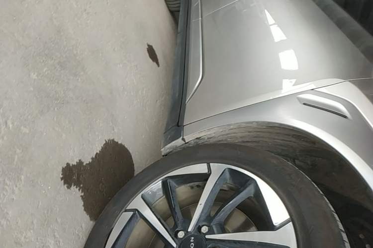 Used AION Y 2022 Plus 70 Smart Edition Right Side Sill