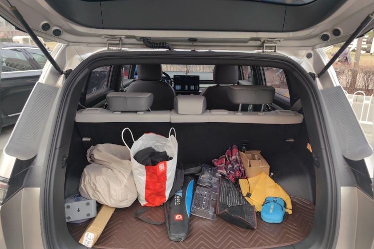 Used AION Y 2022 Plus 70 Tech Edition Trunk