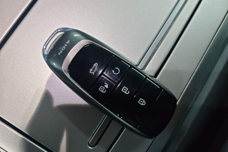 Used AION Y 2022 Plus 80 Smart Edition Vehicle Key
