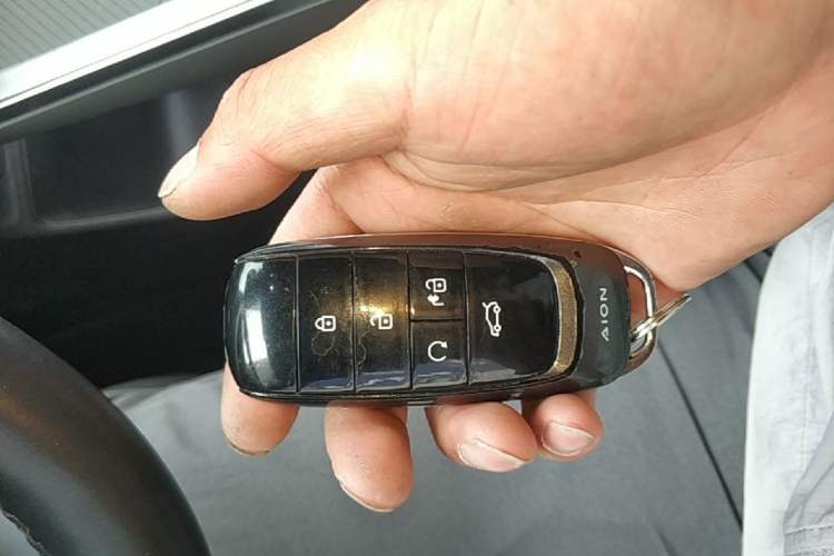 Used AION Y 2022 Plus 70 Tech Edition Vehicle Key