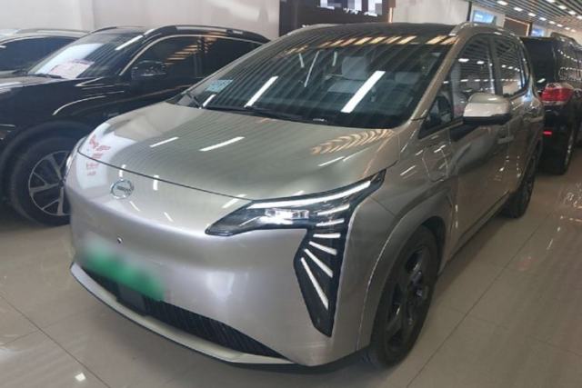 Used AION Y 2022 Plus 70 Tech Edition