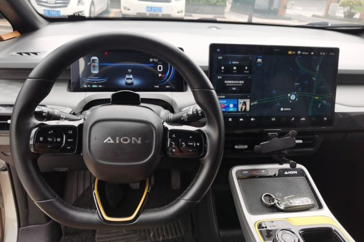 Used AION Y 2022 70 Intelligent Edition Ternary Lithium Center Console