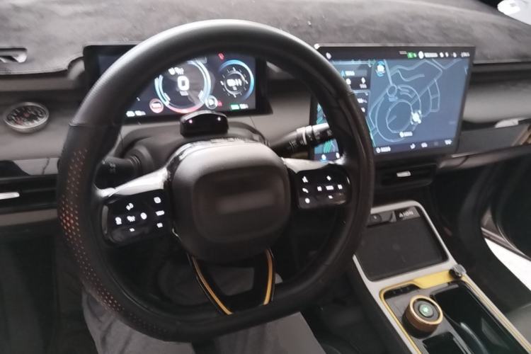 Used AION Y 2022 80 Intelligent Driving Version Center Console