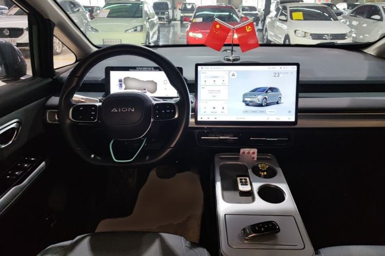 Used AION Y 2022 Plus 70 Enjoy Edition Center Console