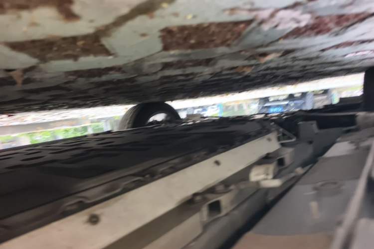 Used AION Y 2022 Plus 70 Smart Edition Chassis Front Left
